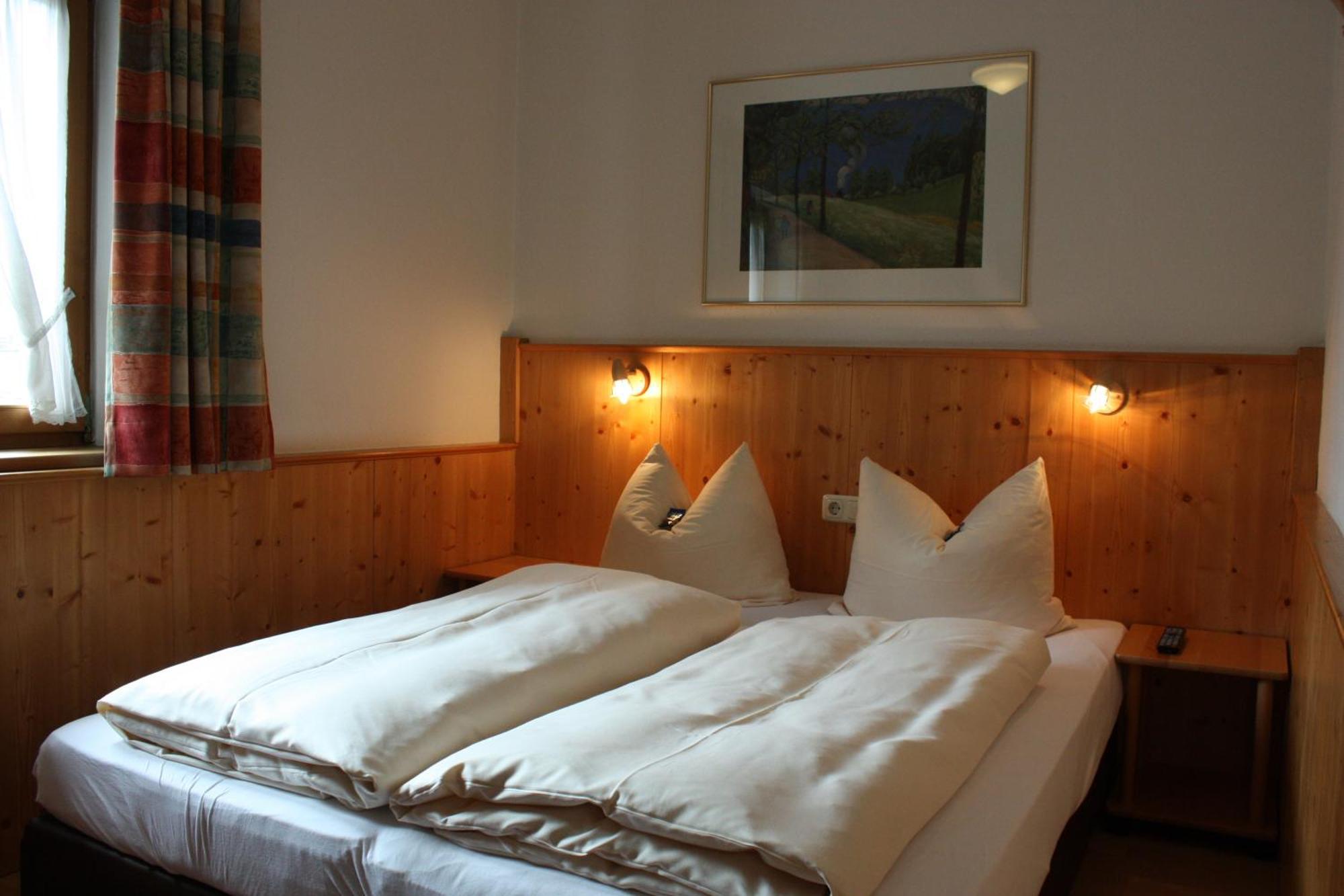 Hotel Garni Otto Huber Oberammergau Zewnętrze zdjęcie